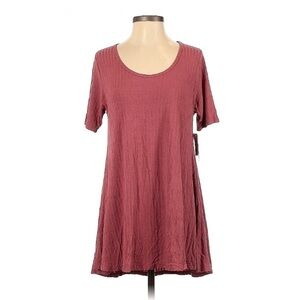 Lularoe Short Sleeve T-Shirt  l  SIZE XS